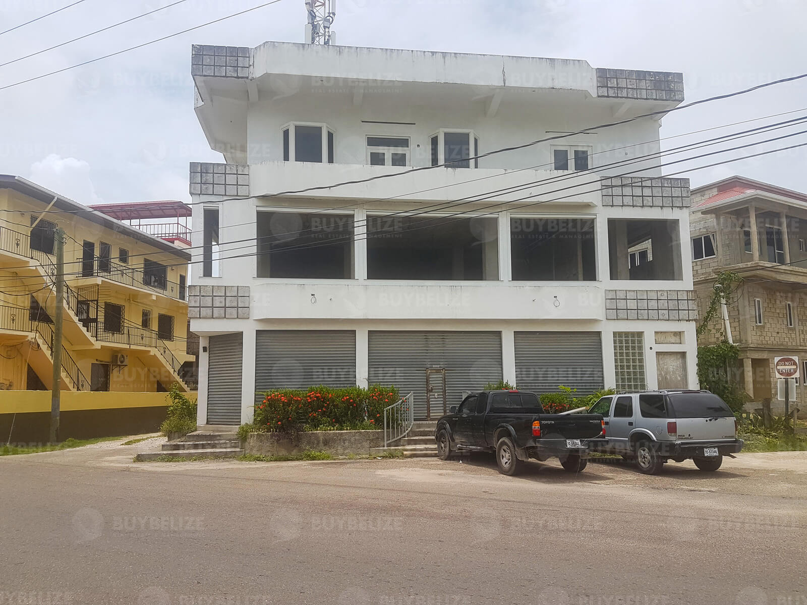 Large Commercial Space for Rent in Downtown Belize City