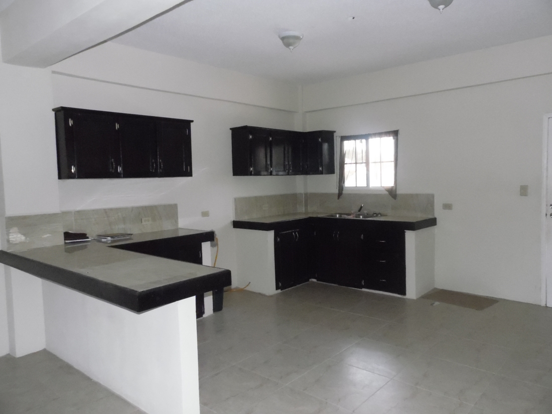 Unfurnished 3 Bed Apartment for Rent in Belize City