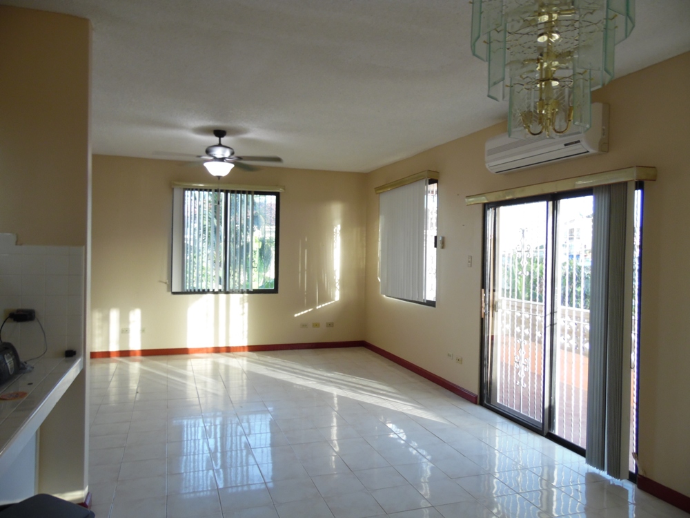 Unfurnished 3 Bed Apartment for Rent in Belize City