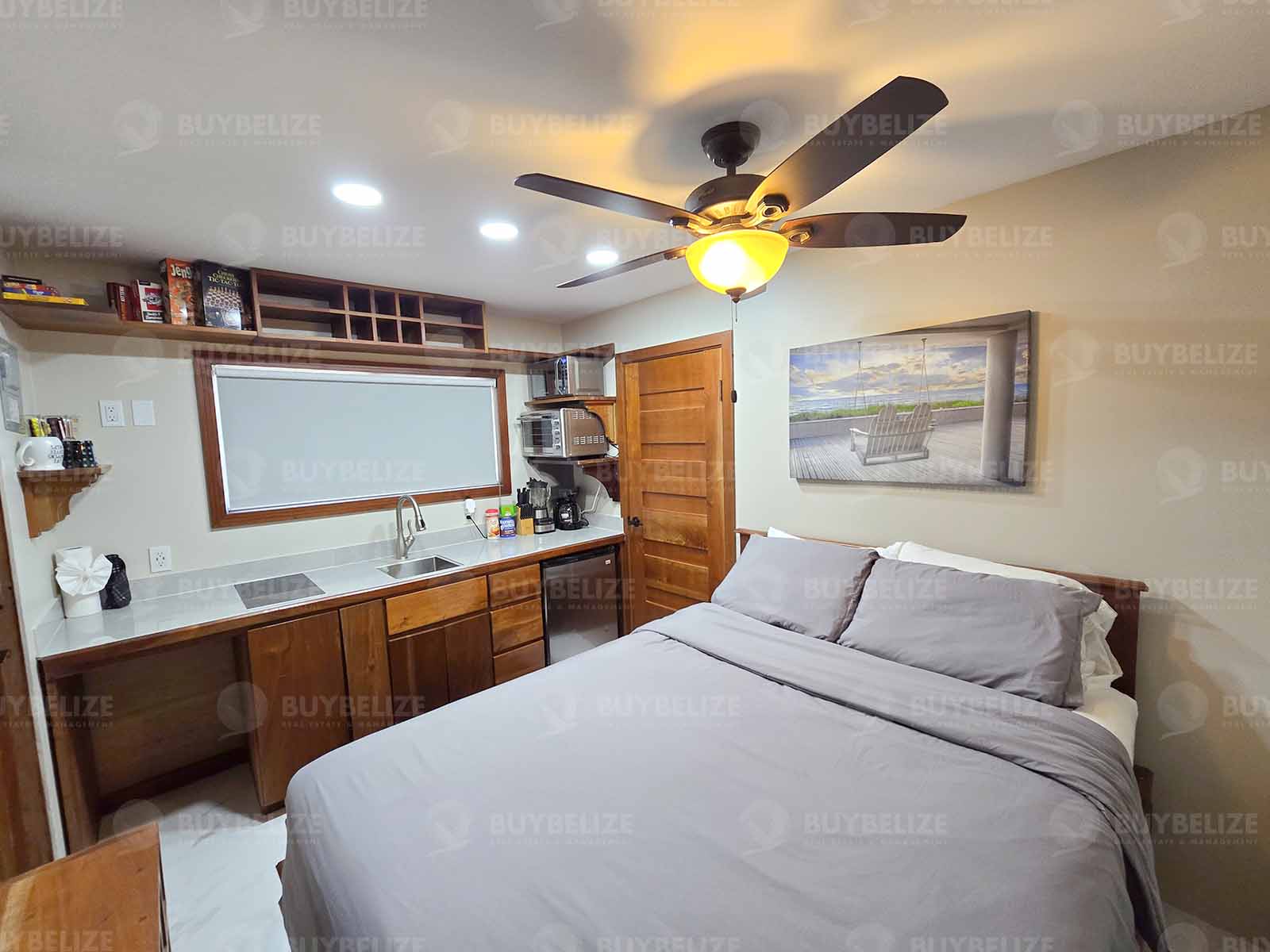 FOR RENT: Fully Furnished Studio Apartment, Caye Caulker Island, Belize.